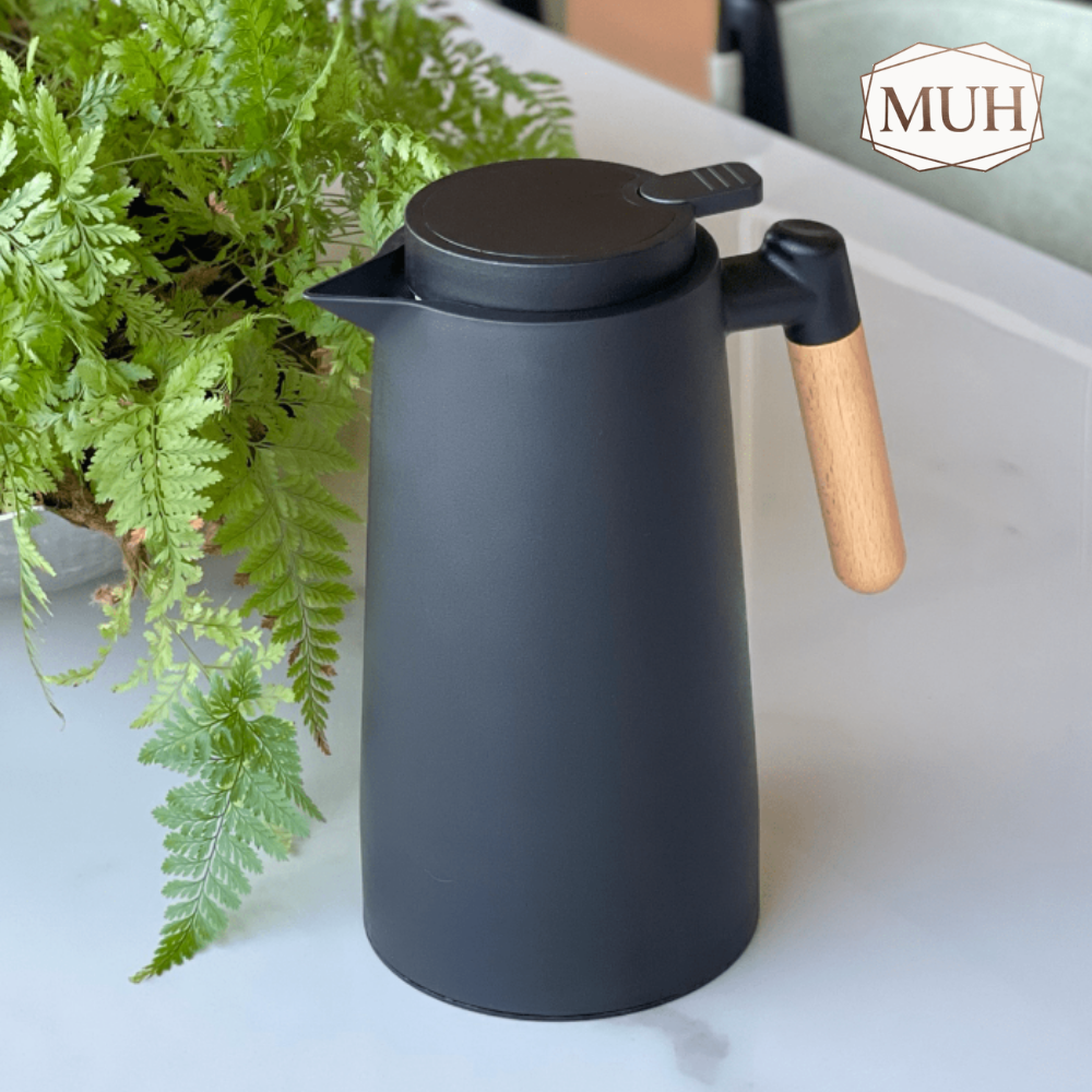 Garrafa Térmica de Plástico com Termômetro Preta 1 Litro