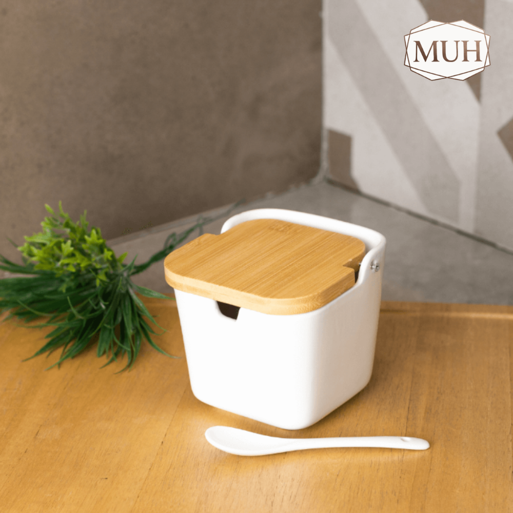 Saleiro de Mesa Ceramica com Tampa e Colher Branca 400ml