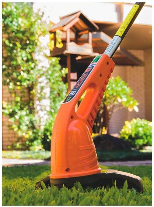 Aparador de grama elétrico Tramontina.