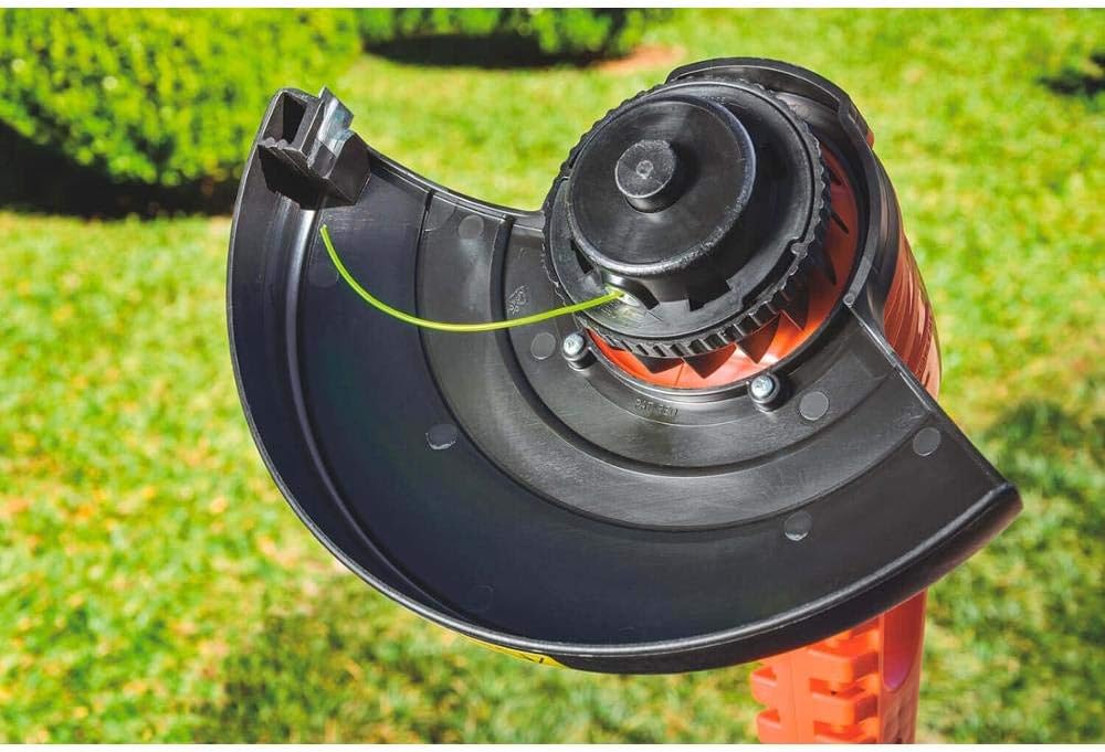 Aparador de grama elétrico Tramontina.